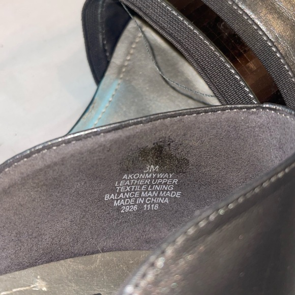 Womens Anne Klein Silver Flats - Picture 6 of 7